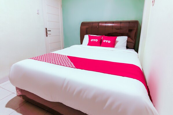 Room - OYO 3493 Nami House (Medan)