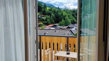 Zimmersafe, individuell dekoriert, individuell eingerichtet, Babybetten