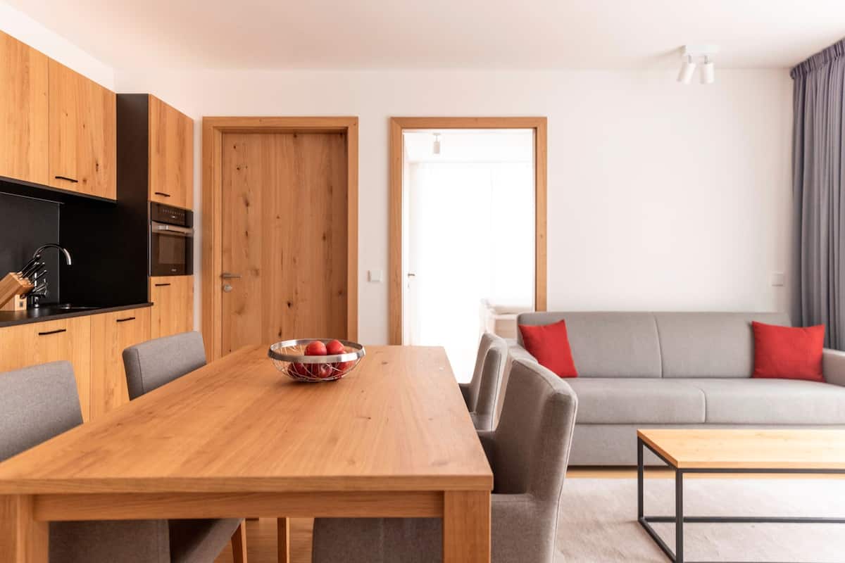 Penthouse (3 bedrooms) with Loggia | Living area | Flat-screen TV