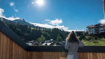 Zimmersafe, individuell dekoriert, individuell eingerichtet, Babybetten
