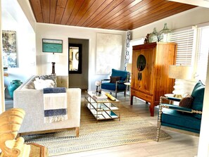 Interior - Casa Amistad 2 - Third House From the Beach (Englewood)