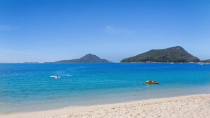 Beach - Seahaven across the road from Shoal Bay Beach (Shoal Bay)