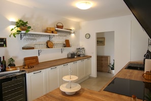 Villa (Three Bedroom Villa with Swimming Poo) | Private kitchen | Fridge - Stone Villa Olea (Supetar)