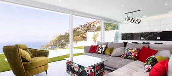 LUXURY HOLIDAY HOME IN EL SAUZAL