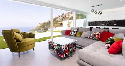 LUXURY HOLIDAY HOME IN EL SAUZAL