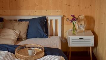 3 camere, culla da viaggio, Wi-Fi gratuito, lenzuola