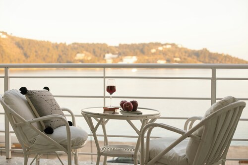 Casa Blue Marine