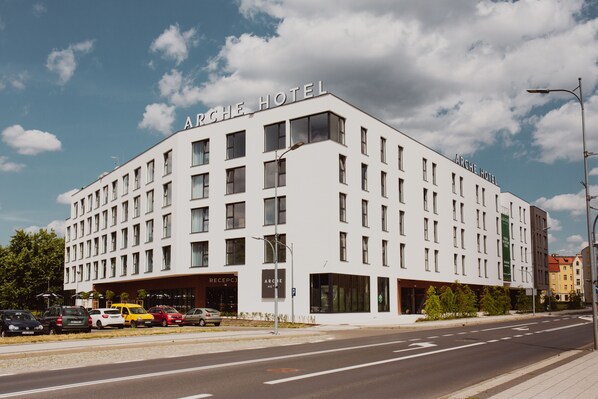 Front of property - Arche Hotel Piła (Pila)
