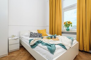 Exclusive Apartment | 2 bedrooms, iron/ironing board, free WiFi, bed sheets - ShortStayPoland Poznańska B23 (Warsaw)