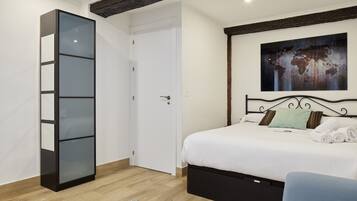 3 dormitorios, tabla de planchar con plancha, wifi gratis y ropa de cama