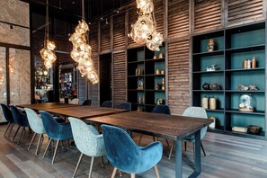 Bar (in der Unterkunft)