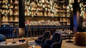 Bar (en el alojamiento)