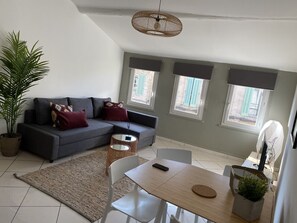 Smart TV - APPART NOE - rue Carreterie - 4 pers. (Avignon)