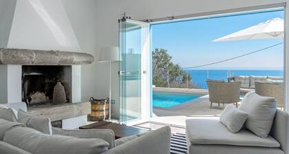 Villa Adria - Piscina Privata con Terrazza Vista Mare circondata da Uliveti