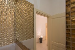 Interior - Stylish Apartment Close to beach - Al Corso 8 by AMALFIVACATION.IT (MINORI)