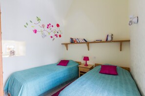 2 Schlafzimmer, Bügeleisen/Bügelbrett, Reisekinderbett, kostenloses WLAN