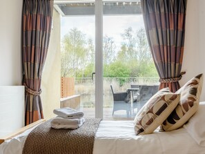 4 Schlafzimmer, kostenloses WLAN, Bettwäsche