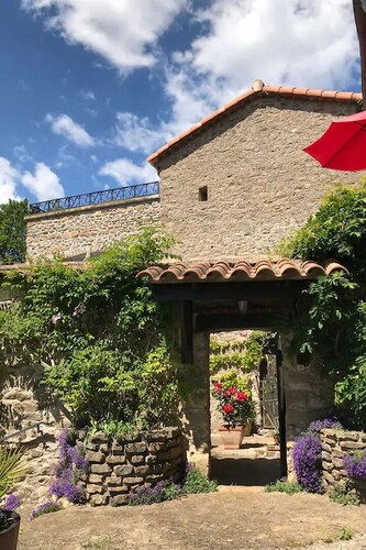 La Cigale - in former vineyard, nature park, vacation apartment for 2 people 