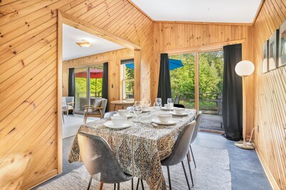 Starry Skies: 7min to SkiStratton+PikesFalls+DogOK