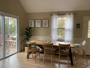 Dining - Peaceful Family-Friendly Sunapee Lake/Ski Retreat (Sutton)