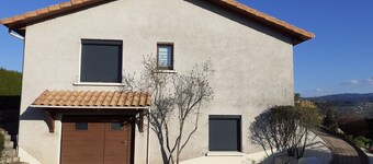 Bedroom with ensuite bathroom, South Burgundy