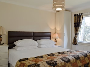 2 bedrooms, free WiFi, bed sheets - 2 bedroom accommodation in Dinnet, near Ballater (Dinnet, near Ballater)