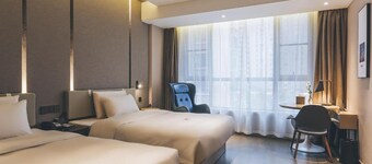 Atour Hotel