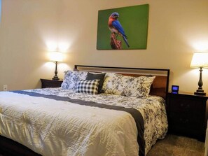 3 Schlafzimmer, Bügeleisen/Bügelbrett, Reisekinderbett, WLAN