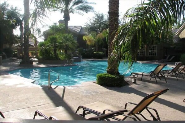 Outdoor pool, a heated pool