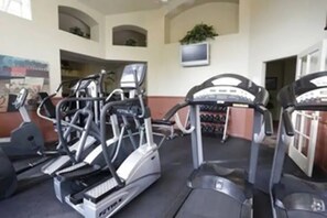 Fitness facility - Resort Style Living in Prime Scottsdale Location (Scottsdale)
