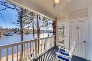 Condo, 2 Bedrooms, Balcony, Canal View (303) | Balcony