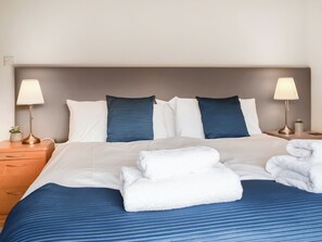 3 chambres, accès au Wi-Fi (inclus), literie fournie