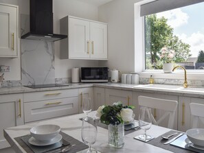 Dishwasher, high chair - 2 bedroom accommodation in Thornton-Cleveleys, near Blackpool (Thornton-Cleveleys, near Blackpool)