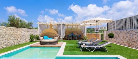 Sundeck