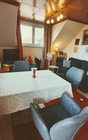 Uklassifisert bilde, 3 av 45, knapp