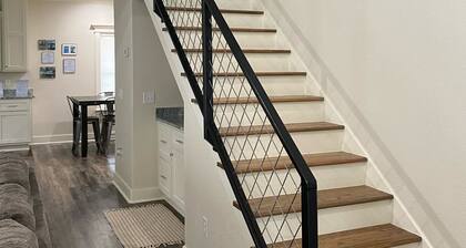 Mid Lake Waterfront Sam Rayburn