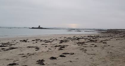 Modern house close to the sea with 2 terraces and 1 spa