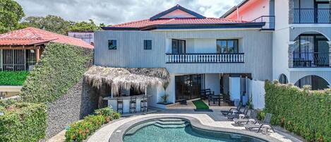 Alberca al aire libre