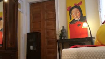 1 bedroom, desk, iron/ironing board, free WiFi