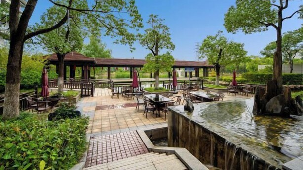 Garden - Dongtai Guest House (Dongtai)