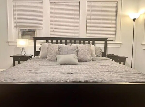 1 chambre, fer et planche à repasser, Wi-Fi, draps fournis