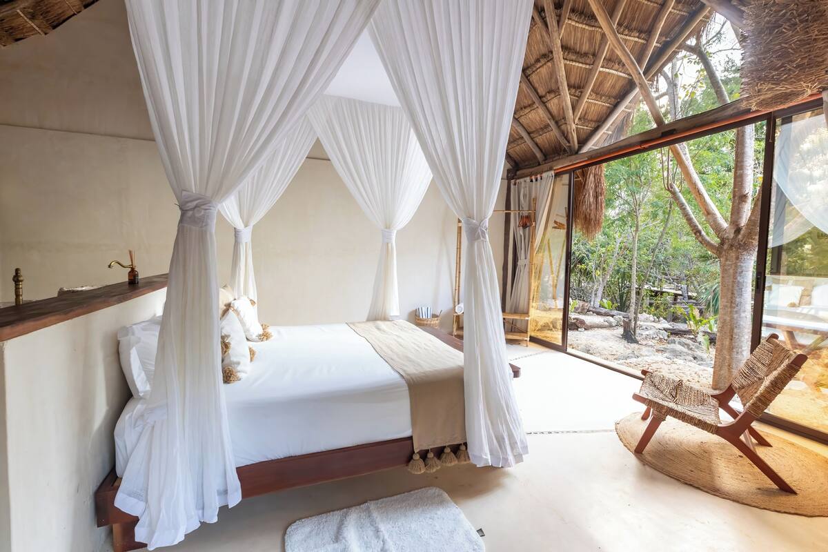 Eco Mayan Cabins | Premium bedding, in-room safe, WiFi (free), bed sheets