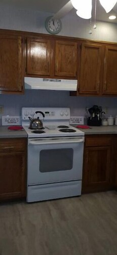 2 Bedroom Condo Henlopen Station w/ Brand New Bed