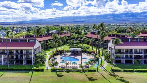 Beautiful South Shore Maui 2B/2B Condo w Ocean Views Next to Pickle Ball Courts