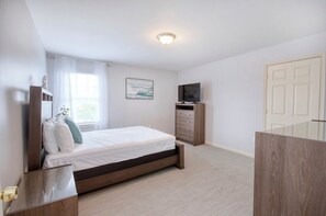 6 makuuhuonetta, Wi-Fi