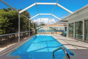 Outdoor pool, a heated pool - Cozy Beach House w/ Pool (Bradenton)