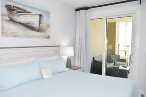 2 bedrooms, iron/ironing board, travel cot, free WiFi