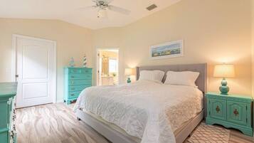 3 dormitorios, tabla de planchar con plancha, cuna de viaje y wifi