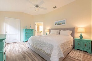 3 bedrooms, iron/ironing board, travel cot, WiFi - Pool, golf cart, private Paradise! (The Villages)