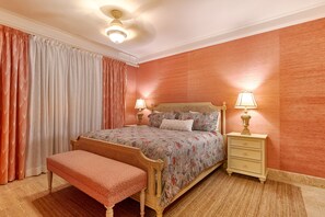 3 Schlafzimmer, Zimmersafe, Bügeleisen/Bügelbrett, kostenloses WLAN